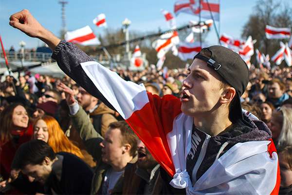 Протесты в Белоруссии направлены против... Китая