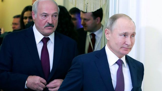 Россия поглотит Беларусь, Лукашенко согласился на все условия Путина - политолог