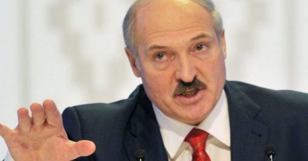 Лукашенко примчался на митинг в свою поддержку. ФОТО