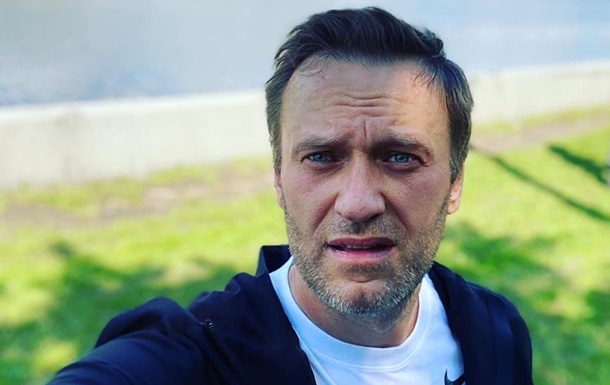 Стало известно, чем мог отравиться Навальный