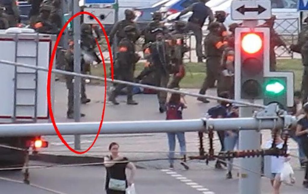 В Сети слили видео стрельбы по журналистке в Минске