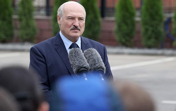Может «полыхнуть»: Лукашенко не исключил возможность военного конфликта в стране