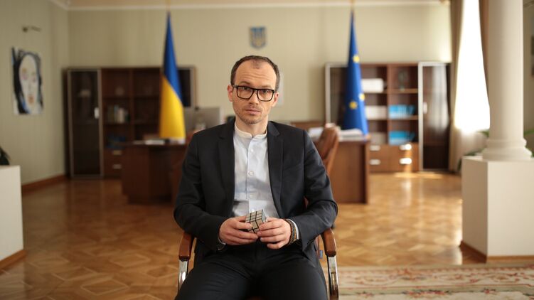 Малюська: в Украине должно остаться две тюрьмы