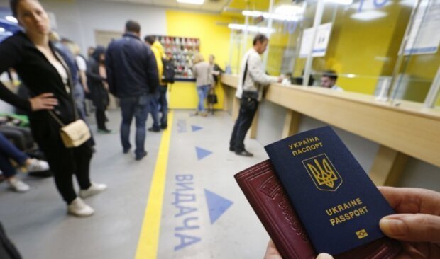Двойное гражданство в Украине: в МИД объяснили, когда его разрешат