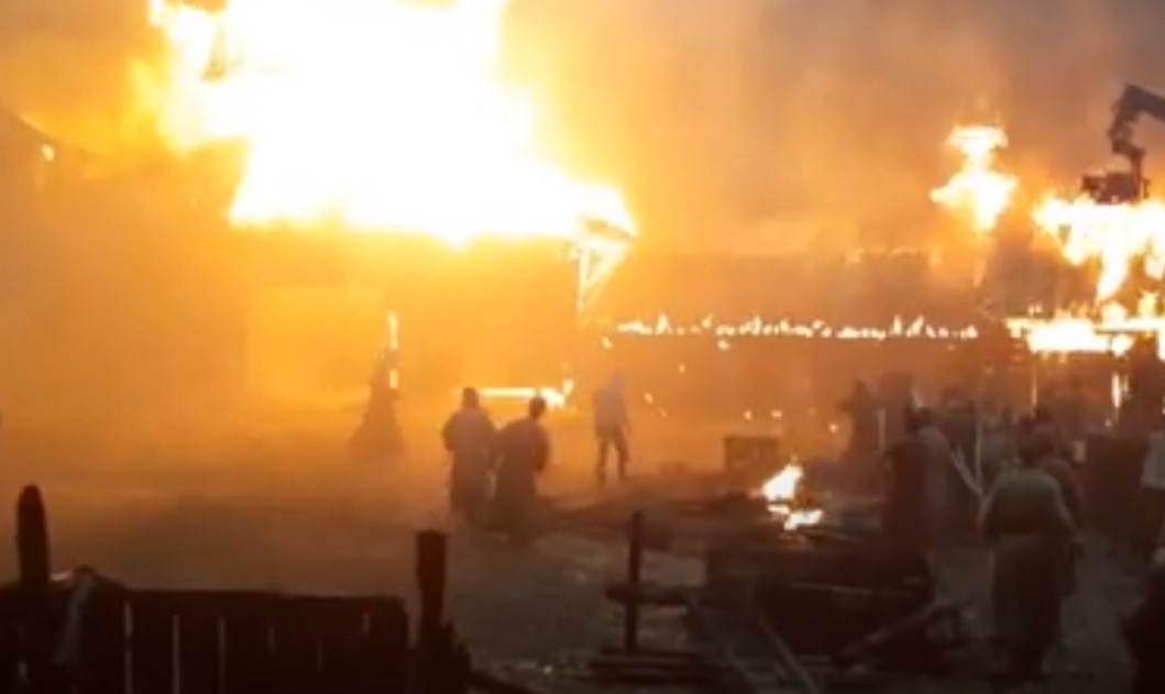 В России съемки фильма закончились жутким пожаром. ВИДЕО