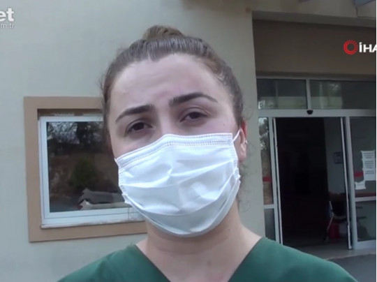 Пьяные россиянки швырнули обувь в лицо медсестре турецкого отеля после просьбы надеть маски. ВИДЕО