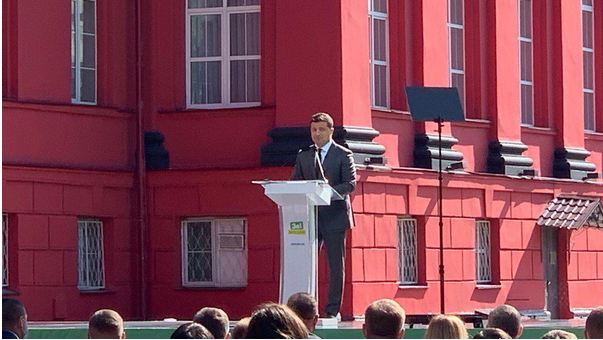 "Слуги народа" показали полный список кандидатов в депутаты Киевсовета