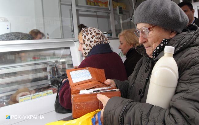 Названо количество украинцев, которым в 2021 году повысят пенсию 