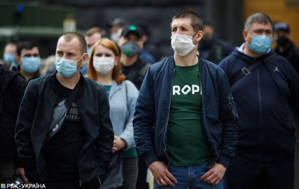 Польша предупредила об ужесточении карантина: названа дата