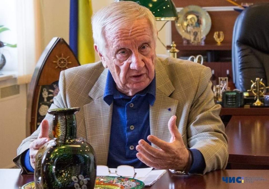 Мэр города Черноморска пытался получить вид на жительство в Литве, но споткнулся о компанию торгующую евробляхами