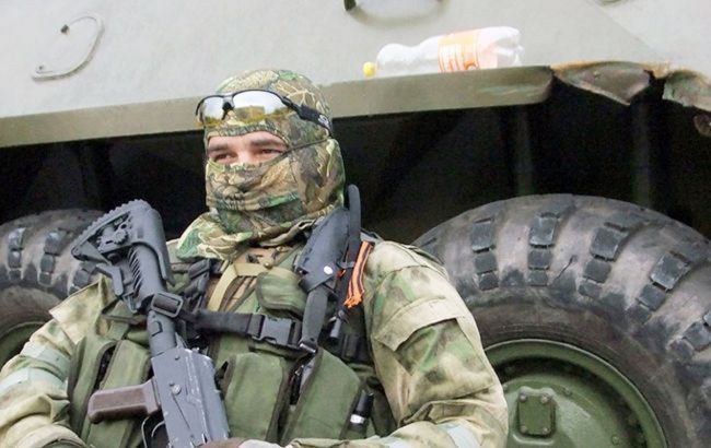 Разведка: РФ продолжает спонсировать оружием и горючим боевиков на Донбассе