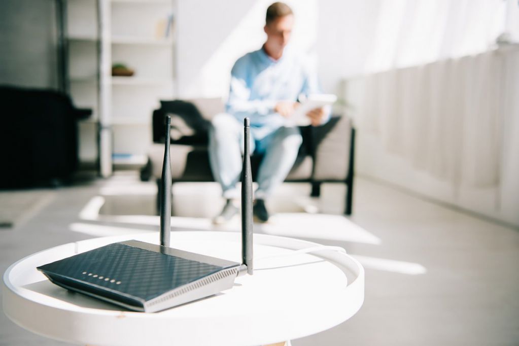 Зачем некоторые айтишники накрывают фольгой Wi-Fi-роутер