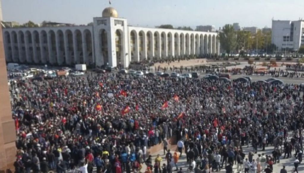Ще в одній країні спалахнули протести після виборів