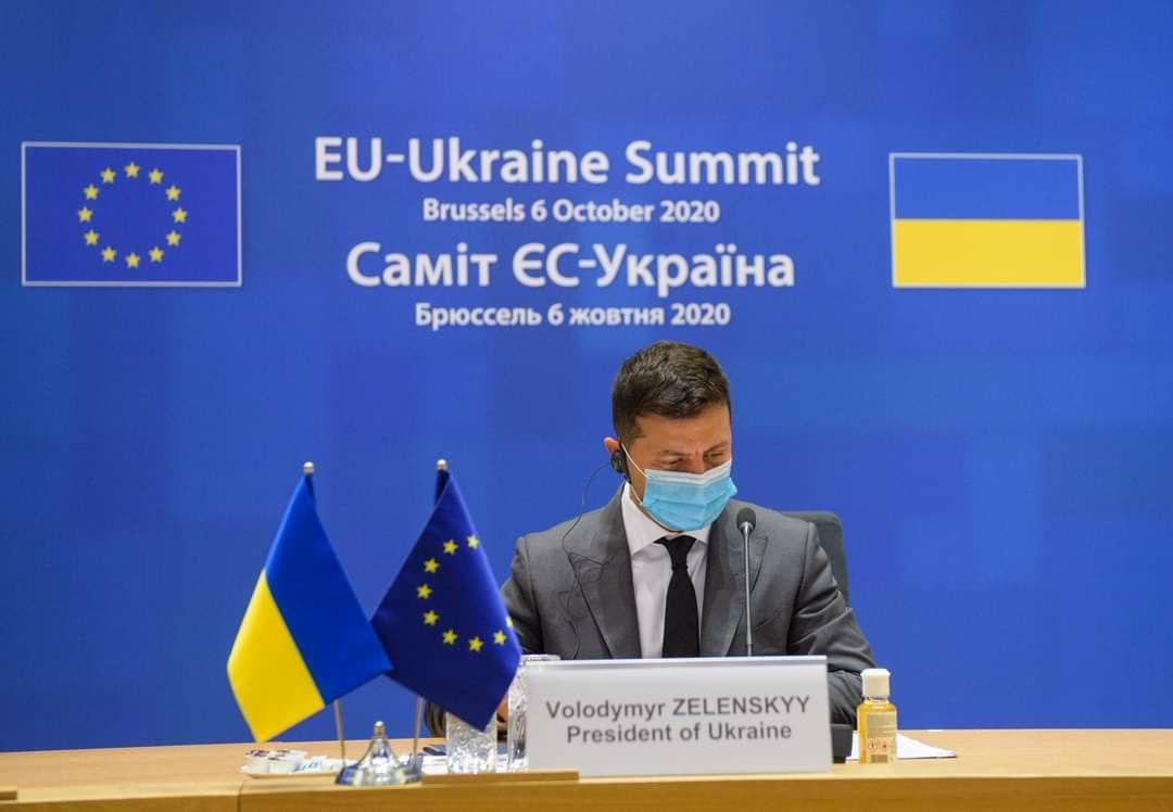 Зеленский приструнил Медведчука: "Настоящую вакцину от коронавируса Украине будет поставлять ЕС"