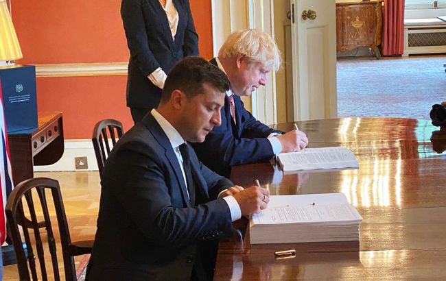 Украина и Британия подписали соглашение о свободной торговле и партнерстве