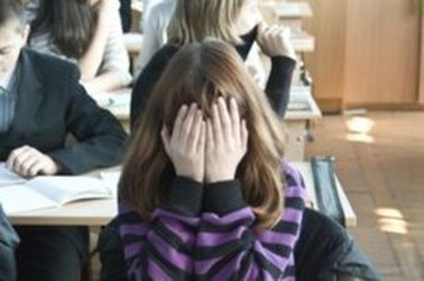 В Одессе уволили учительницу, которая ругала школьницу за общение на украинском