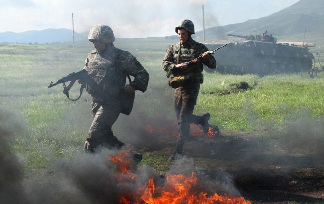 Масштабное наступление и обстрелы: что сейчас происходит в Карабахе
