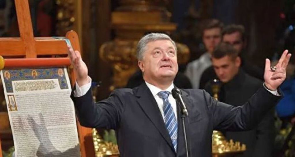 «Партия войны» в ПЦУ – это хитрая игра Порошенко?