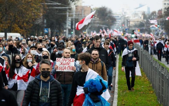 Массовые аресты в Беларуси: Бацька опять срывается на участниках протеста