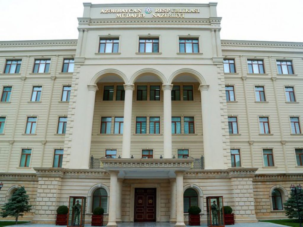 Азербайджан обвинил Армению в нарушении перемирия