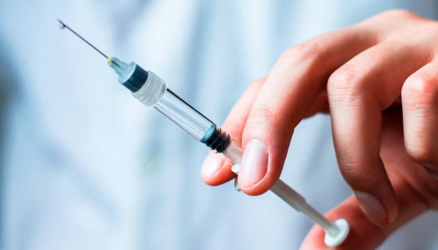 В Украине собираются завезти более 650 тысяч доз вакцины против гриппа