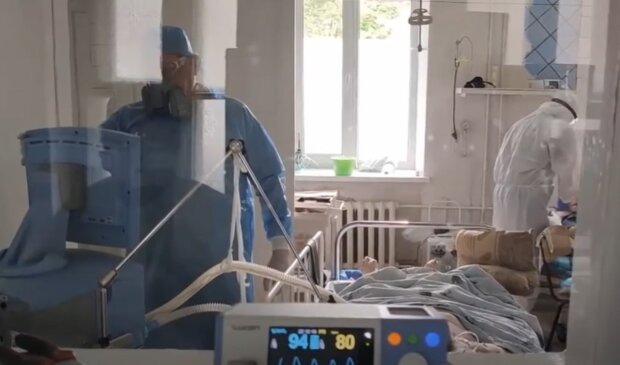 Польша в разгар пандемии заманивает врачей из Украины: новые условия трудоустройства