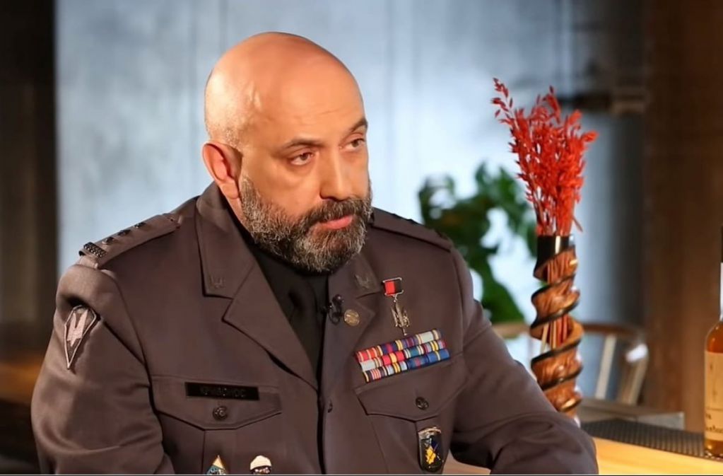Спецназначенец Порошенко Сергей Кривонос безосновательно получил звание “генерала”