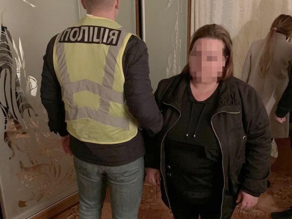 Повязали на горячем: в Одессе задержали женщину, отправлявшую украинок в сексрабство за границу