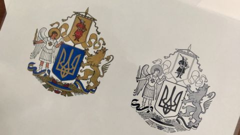 Политтехнолог рассказал, каким должен быть большой герб Украины