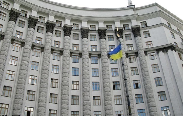 Кабмин намерен утопить Украину в долговых обязательствах