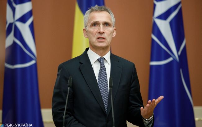 В НАТО обеспокоены усилением военного присутствия РФ из-за кризисов в Карабахе и Беларуси