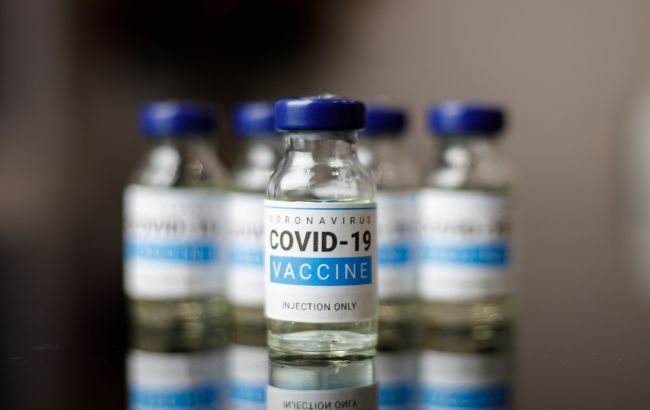 Бесплатно вакцинироваться от коронавируса готовы 55% украинцев, за деньги - 35%