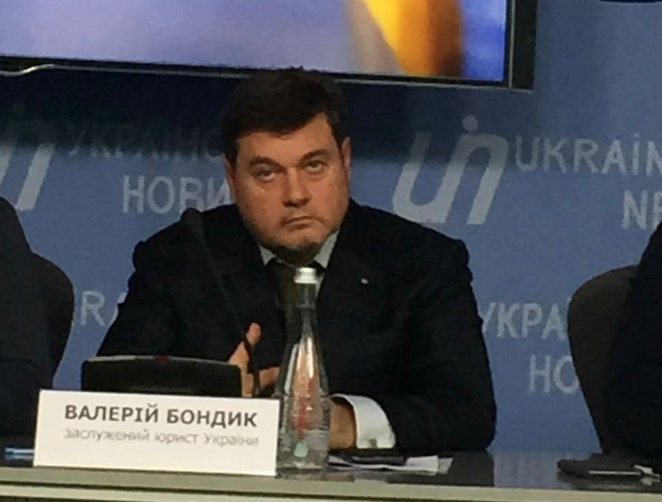 Бондик: У нас есть доказательства, что в министерстве Резникова деньги, которые выделяются на переселенцев, тратят неэффективно 