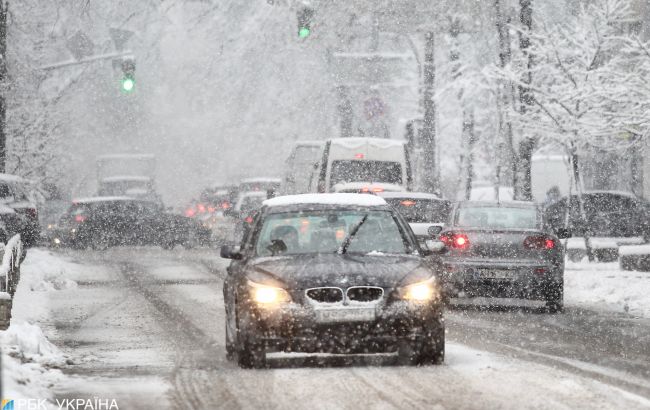 Украинцев предупредили о надвигающейся снежной буре