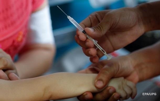 Стало известно, сколько ковид-вакцин Польша может передать Украине