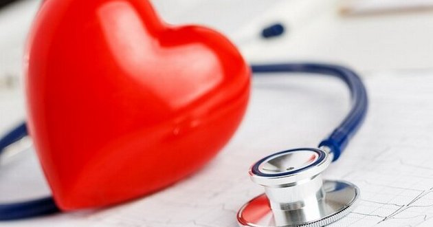 Остановка сердца: симптомы и что делать 