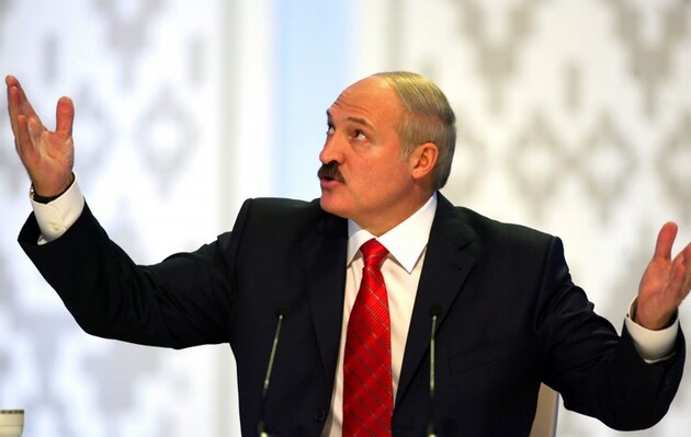 Лукашенко рассказал пропагандистам о готовности восстановления отношений с Украиной