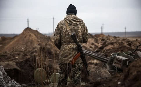 Силы ООС опять понесли потери на Донбассе: боевики подло убили украинского военного