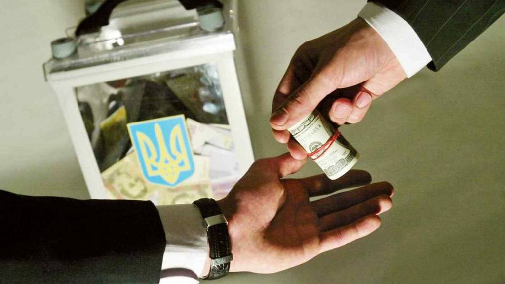 Поліція викрила зухвалу схему підкупу виборців на виборах Бориспільського міського голови