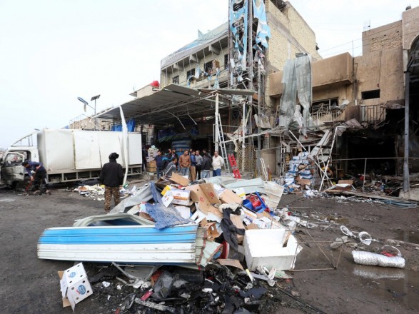 Мощные взрывы и море крови: смертники устроили теракт в Багдаде, погибли более 27 человек