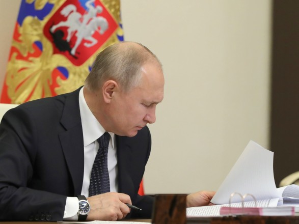 «Путинский дворец» зацепил лидера РФ: президент дал оценку расследованию Навального 