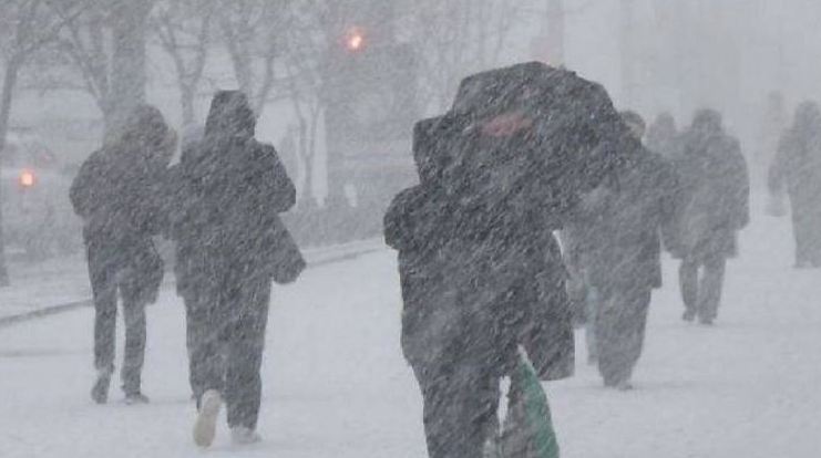 Снегопад, метели и красный уровень опасности: синоптики рассказали, где заштормит 28 января