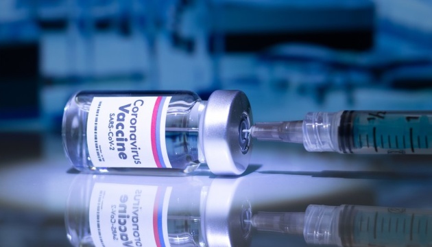 Українців попередили про зрив початку вакцинації: названі причини 