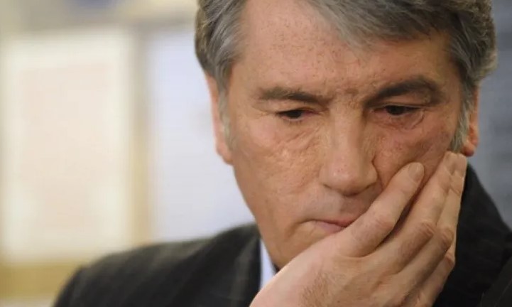 Пластический хирург рассказал, как Ющенко восстанавливал лицо после отравления