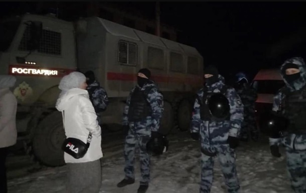 Украина отреагировала уголовными делами на массовые обыски в Крыму