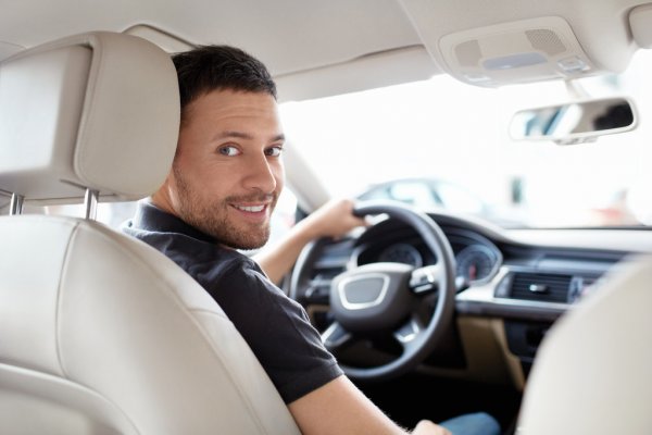 В Україні замовити та відновити водійське посвідчення можна буде онлайн