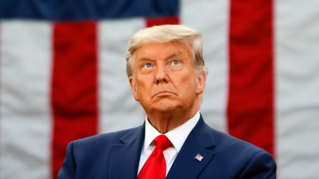 Трамп не спешит подтверждать свое намерение баллотироваться на выборах президента в 2024 году