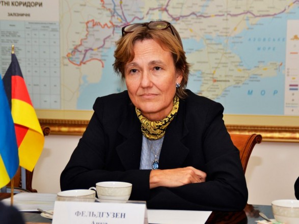 Посол ФРГ считает, что Украина лучше справляется с COVID-19, чем Германия