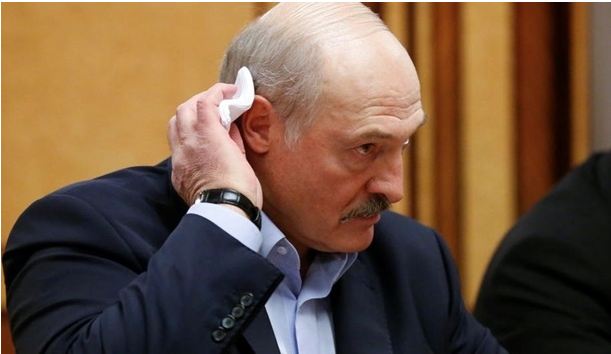 Лукашенко показал себя без усов