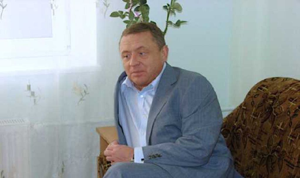Мамка з парламенту і кілер за 100 тисяч: у Києві підприємець Петренко намагається відібрати бізнес партнерки